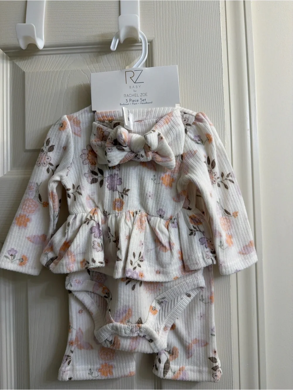Brand new baby girls clothing bundle 3-6 months size. ALL INCLUDED BUNDLE